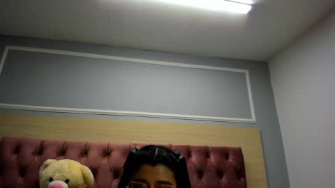 DaniiBelluci  online show from 01-10-25, 05:05