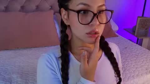 Snapshot of danika_x chatting on 07-16-26, 03:45 Danika online show from 07-16-26, 03:45