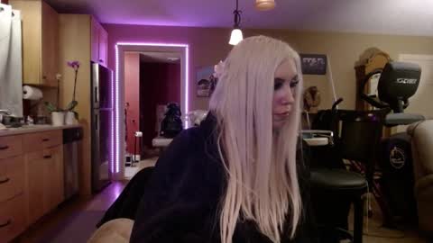 Snapshot of danikawhite69 chatting on 12-19-24, 08:45 DanikaWhite69 online show from 12-19-24, 08:45