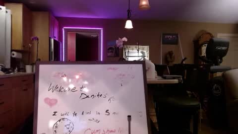 Snapshot of danikawhite69 chatting on 12-22-24, 08:49 DanikaWhite69 online show from 12-22-24, 08:49