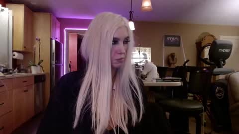 Snapshot of danikawhite69 chatting on 01-08-25, 07:34 DanikaWhite69 online show from 01-08-25, 07:34