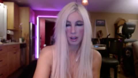 Snapshot of danikawhite69 chatting on 02-05-25, 04:06 DanikaWhite69 online show from 02-05-25, 04:06