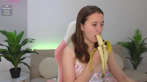 danikazola online show from 02-06-26, 02:09