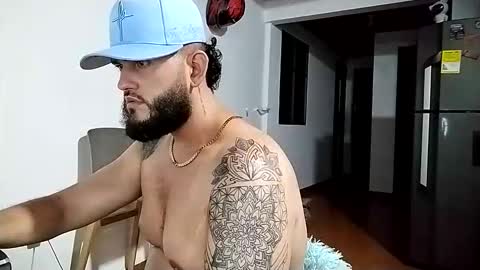 daniloh_xxx online show from 10-30-25, 04:03