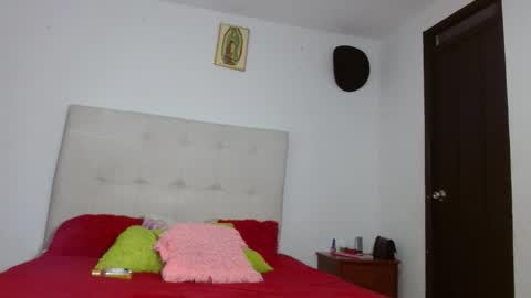 Snapshot of danilove339921 chatting on 09-14-25, 07:02 danilove online show from 09-14-25, 07:02