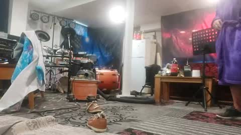 danimal5000 online show from 06-15-26, 03:14