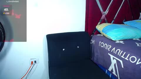 danisabrownn online show from 01-15-25, 12:15