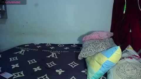 danisabrownn online show from 10-12-25, 02:38