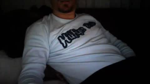 Snapshot of danisami12345 chatting on 01-02-25, 01:17 daniel online show from 01-02-25, 01:17