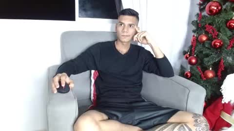 Snapshot of danisex_1 chatting on 01-09-26, 02:47 danisex_1 online show from 01-09-26, 02:47