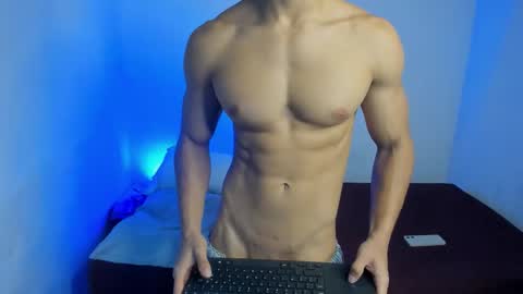 Snapshot of danisus chatting on 02-05-26, 01:05 Danisus online show from 02-05-26, 01:05