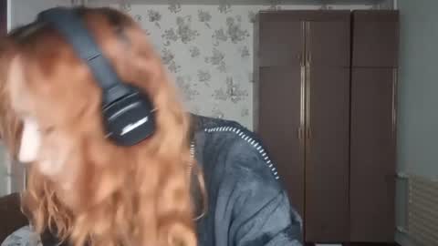 Kiki online show from 06-27-26, 01:17