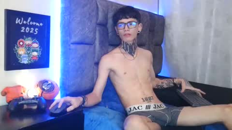 Dann Brown online show from 01-06-25, 07:45