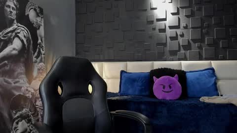 Snapshot of dann_saenz chatting on 01-19-25, 02:38 Dann saenz online show from 01-19-25, 02:38