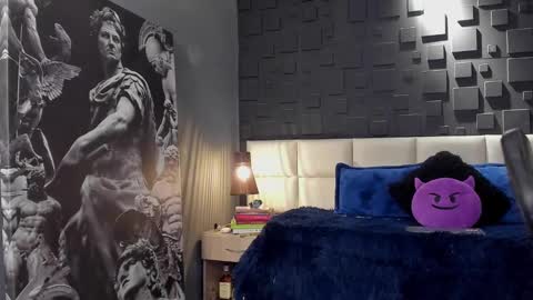 Snapshot of dann_saenz chatting on 01-20-25, 01:21 Dann saenz online show from 01-20-25, 01:21