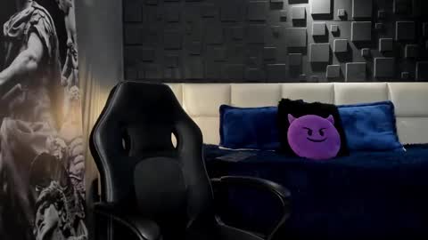 Snapshot of dann_saenz chatting on 01-25-25, 02:47 Dann saenz online show from 01-25-25, 02:47