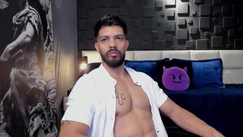 Snapshot of dann_saenz chatting on 01-26-25, 12:22 Dann saenz online show from 01-26-25, 12:22