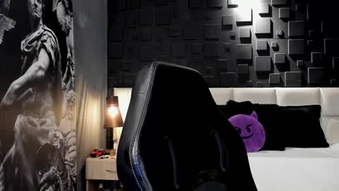 Snapshot of dann_saenz chatting on 01-31-25, 02:37 Dann saenz online show from 01-31-25, 02:37