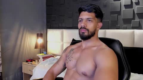 Snapshot of dann_saenz chatting on 02-01-25, 02:37 Dann saenz online show from 02-01-25, 02:37