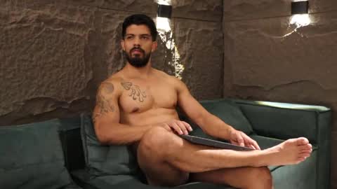 Snapshot of dann_saenz chatting on 02-28-25, 11:12 Dann saenz online show from 02-28-25, 11:12