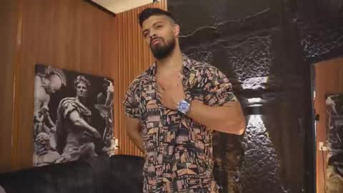 Snapshot of dann_saenz chatting on 10-16-25, 11:33 Dann saenz online show from 10-16-25, 11:33