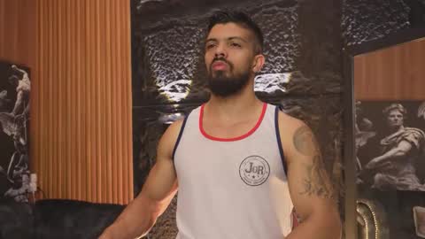 Snapshot of dann_saenz chatting on 10-21-25, 11:44 Dann saenz online show from 10-21-25, 11:44