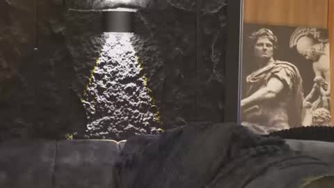 Snapshot of dann_saenz chatting on 10-27-25, 04:05 Dann saenz online show from 10-27-25, 04:05