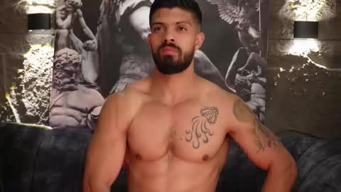 Snapshot of dann_saenz chatting on 02-12-26, 02:56 Dann saenz online show from 02-12-26, 02:56