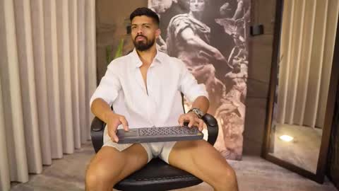 Snapshot of dann_saenz chatting on 03-07-26, 03:20 Dann saenz online show from 03-07-26, 03:20