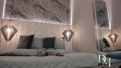 danna_caramelo_ online show from 12-20-24, 09:39