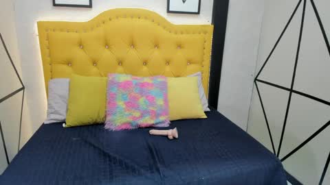Danna online show from 05-04-26, 07:43
