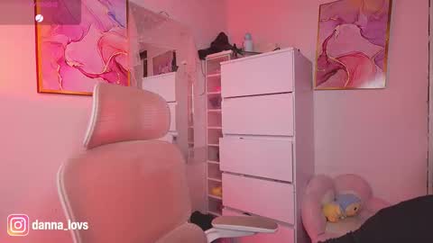 Danna Lovs online show from 11-06-25, 05:47