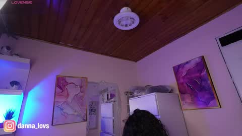 Danna Lovs online show from 04-30-26, 10:43