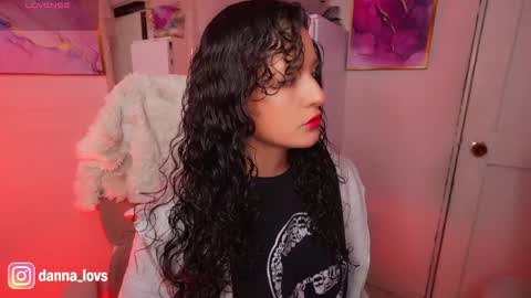 Danna Lovs online show from 05-07-26, 10:20