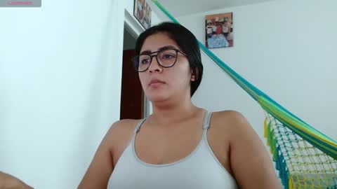 Snapshot of danna_peterson chatting on 02-13-26, 07:10 Danna online show from 02-13-26, 07:10