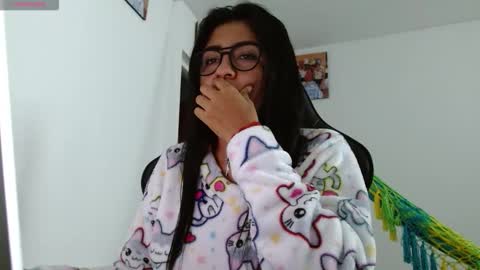 Snapshot of danna_peterson chatting on 02-20-26, 08:31 Danna online show from 02-20-26, 08:31