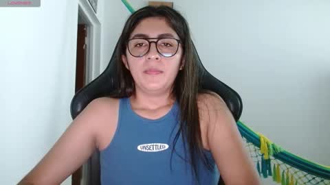 Snapshot of danna_peterson chatting on 03-14-26, 08:14 Danna online show from 03-14-26, 08:14