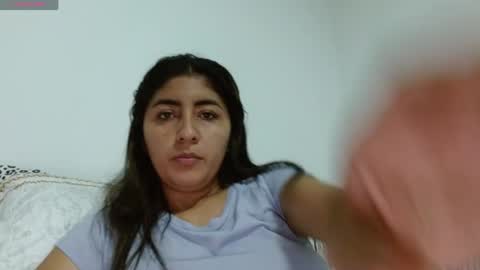 Danna online show from 05-17-26, 11:23