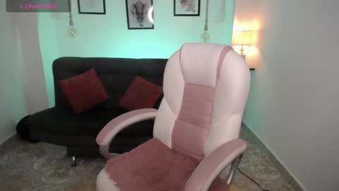 Danna online show from 01-15-26, 10:02