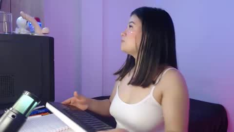 Danna web online show from 01-17-26, 05:23