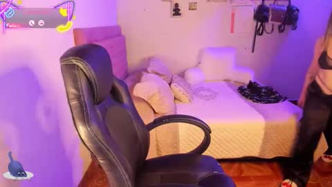 danna_wry online show from 12-21-25, 02:51