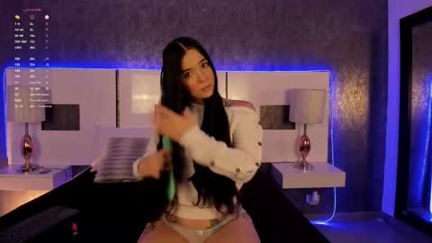    online show from 12-20-25, 12:01