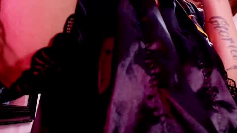 Danna Berlin  online show from 02-13-25, 01:29