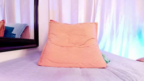 Danna Berlin  online show from 02-18-25, 10:25