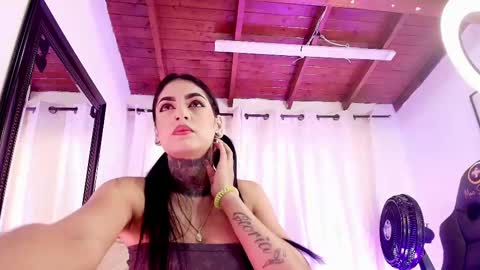 Danna Berlin  online show from 02-20-25, 07:19