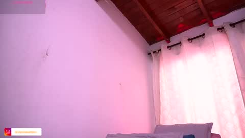 Danna Berlin  online show from 10-11-25, 07:23