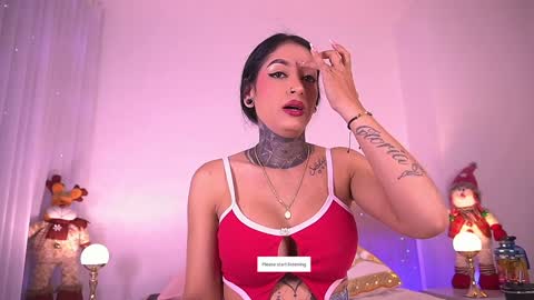 Danna Berlin  online show from 12-22-25, 07:11