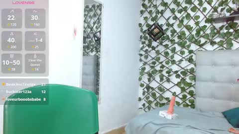 dannaberlin_0 online show from 12-30-24, 06:16
