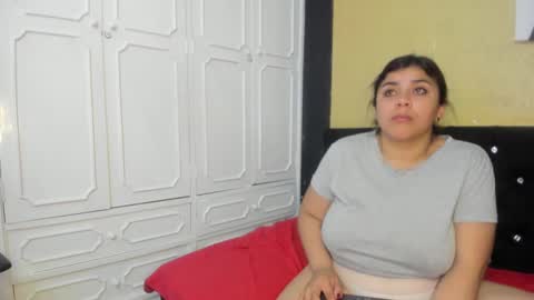 Danna Garza online show from 02-05-25, 07:39