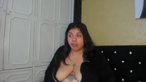 Danna Garza online show from 02-20-25, 07:55